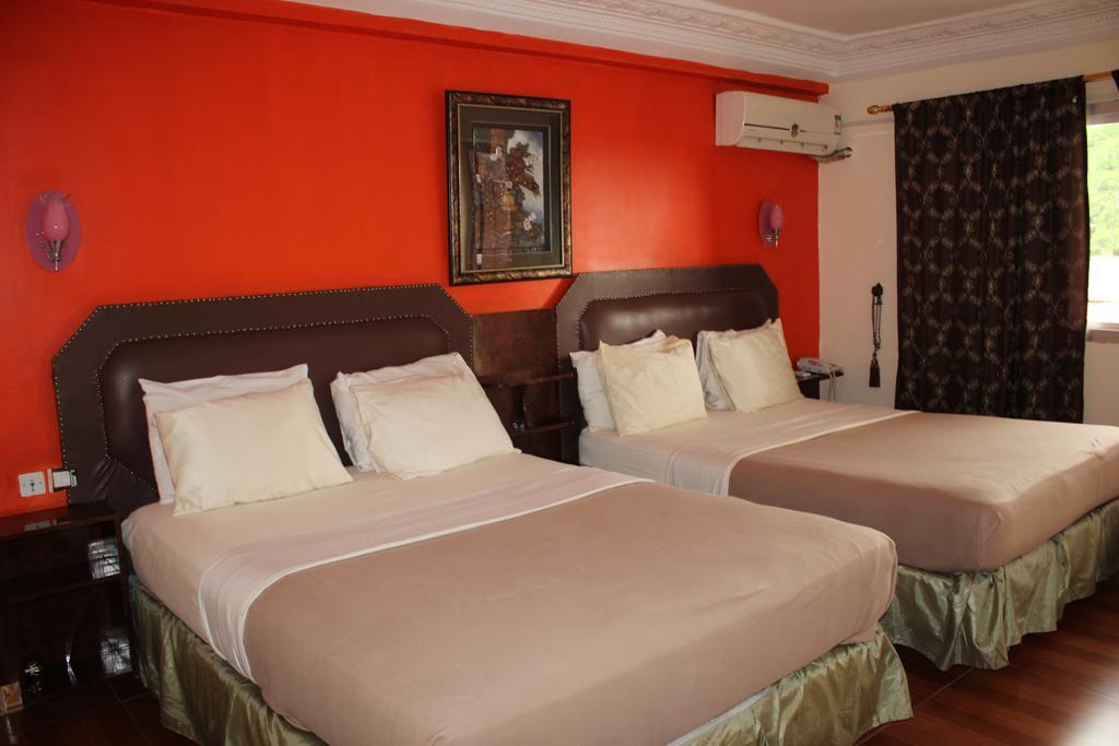 Zambezi Inn Hotel Conakry Kültér fotó